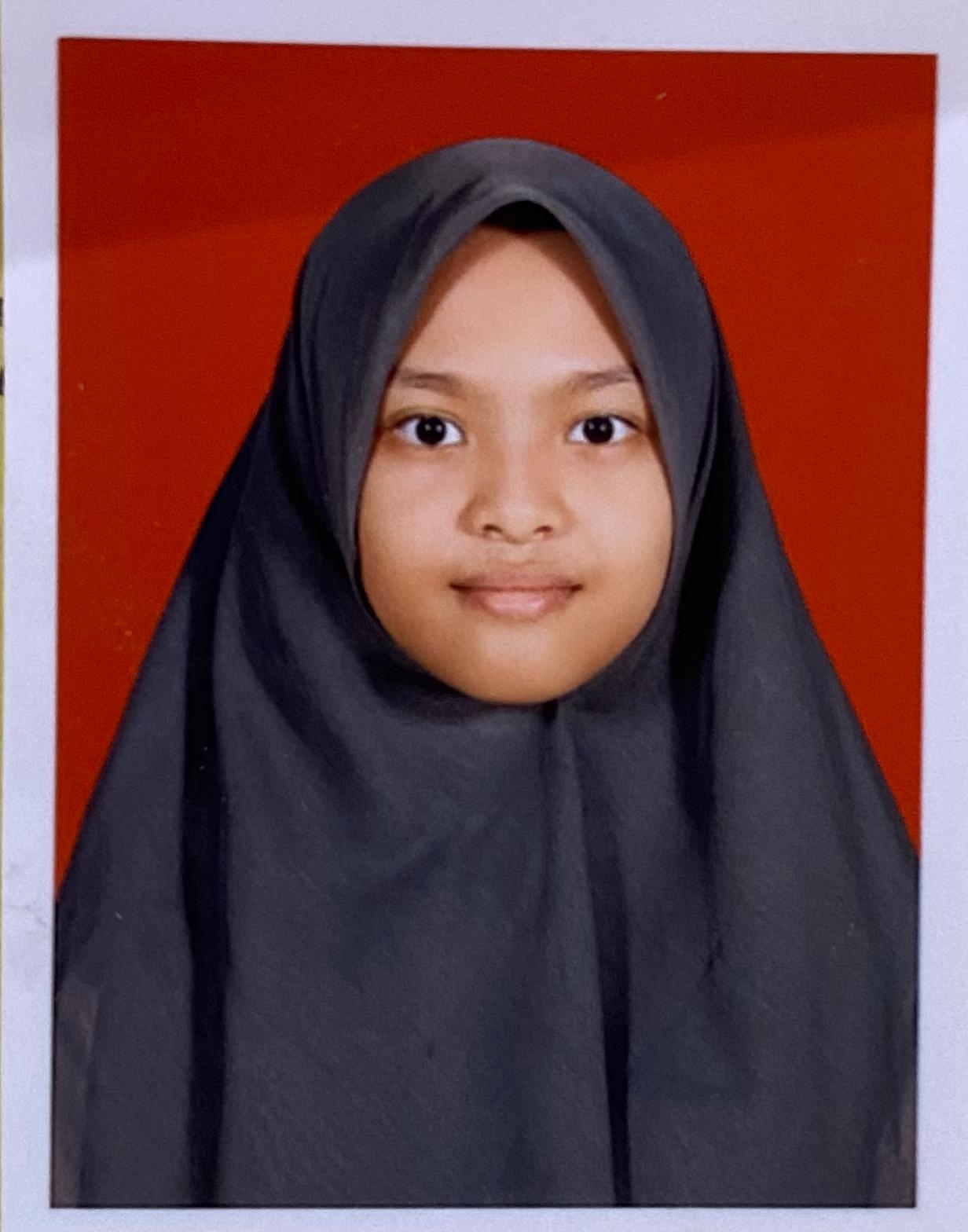 Almira Hanis Batrisya